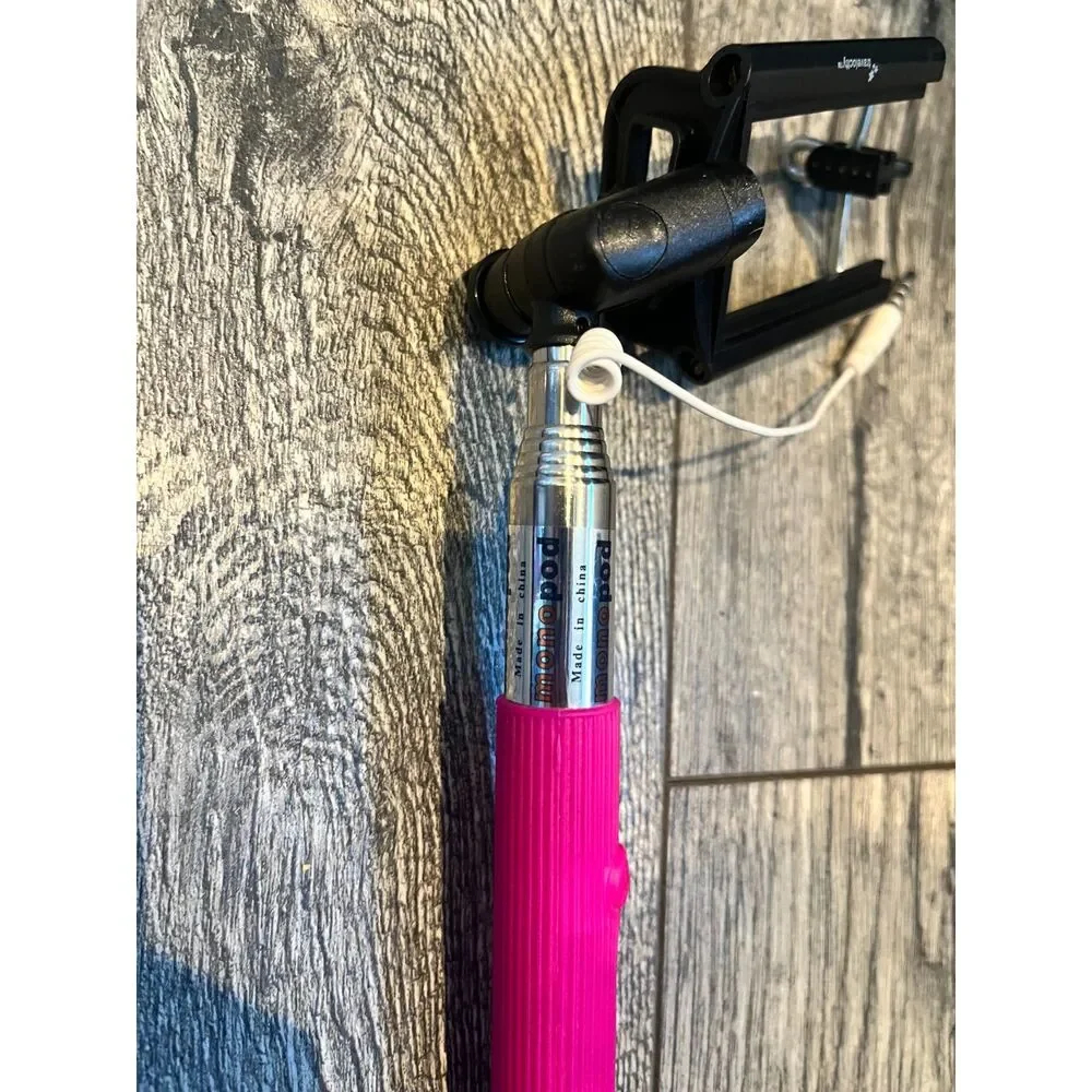Pink Selfie Stick - Never Used Holds Any Phone‎ Adjustable Angle